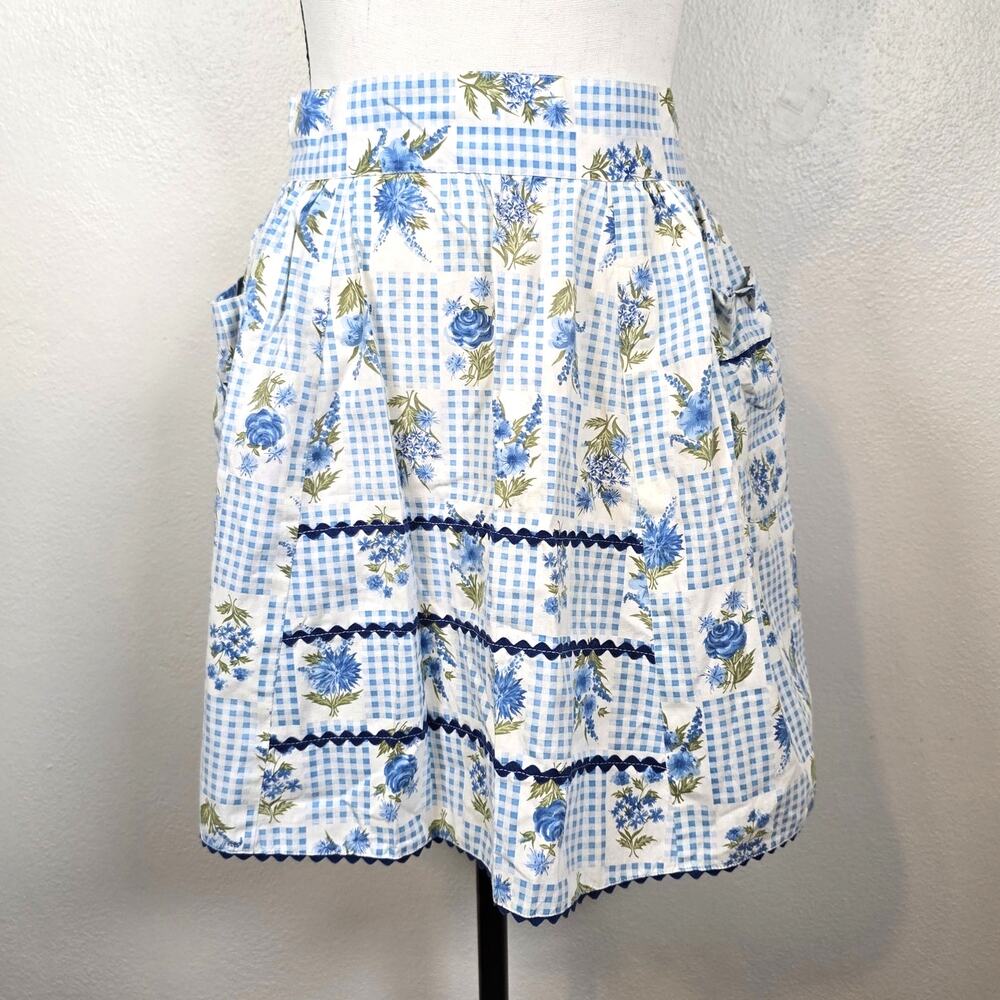 Vintage Half Apron Blue Gingham Floral Patchwork Tie Back Classic 60s 50s Retro